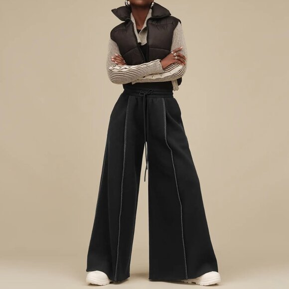 UGG Women's Classic Wide Leg Pant - Picture 1 of 9